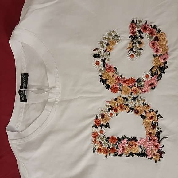 White Shirt DG - Picture 2 of 10